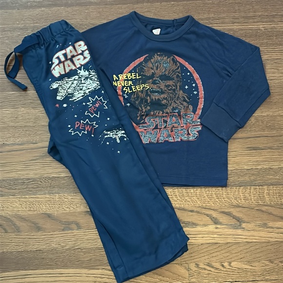 Star Wars Junk Food / Gap Collaboration Pajama Set.  Boys Size 3 - Picture 1 of 8
